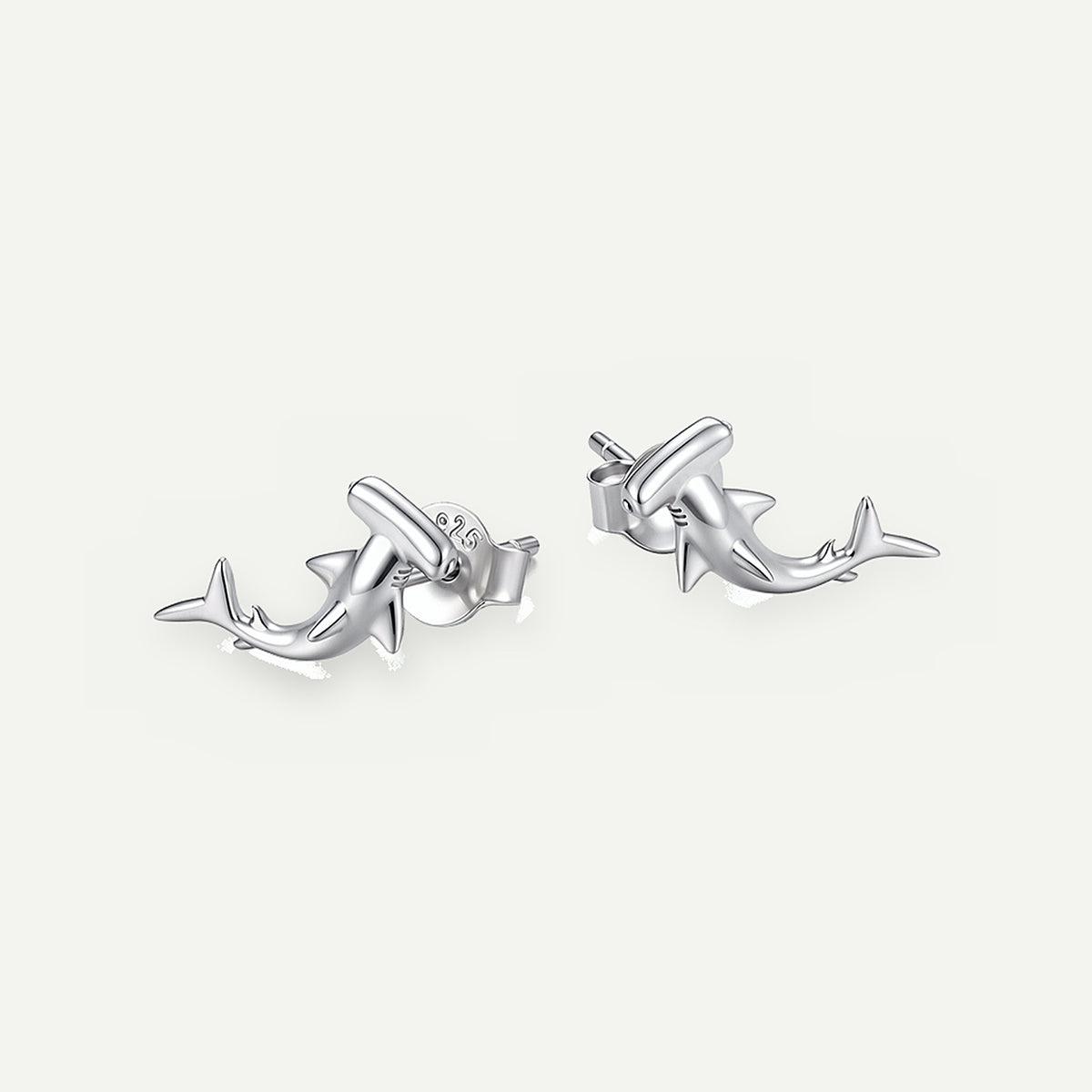 Aretes Plata S925 Tiburón Martillo – detalle