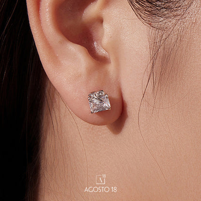 Aretes Plata S925 Cristal Cuadrado – así se ve puesto