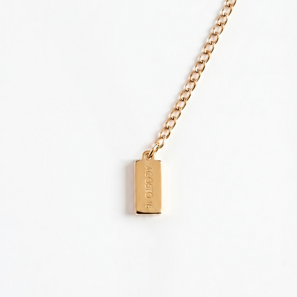 Collar Corazón Doble · Agosto 18