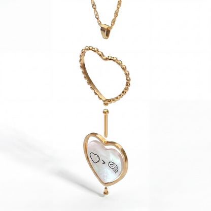 Collar Corazón Doble · Agosto 18